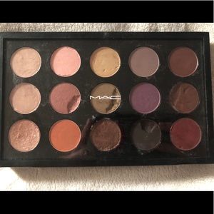 Mac eyeshadow palette
